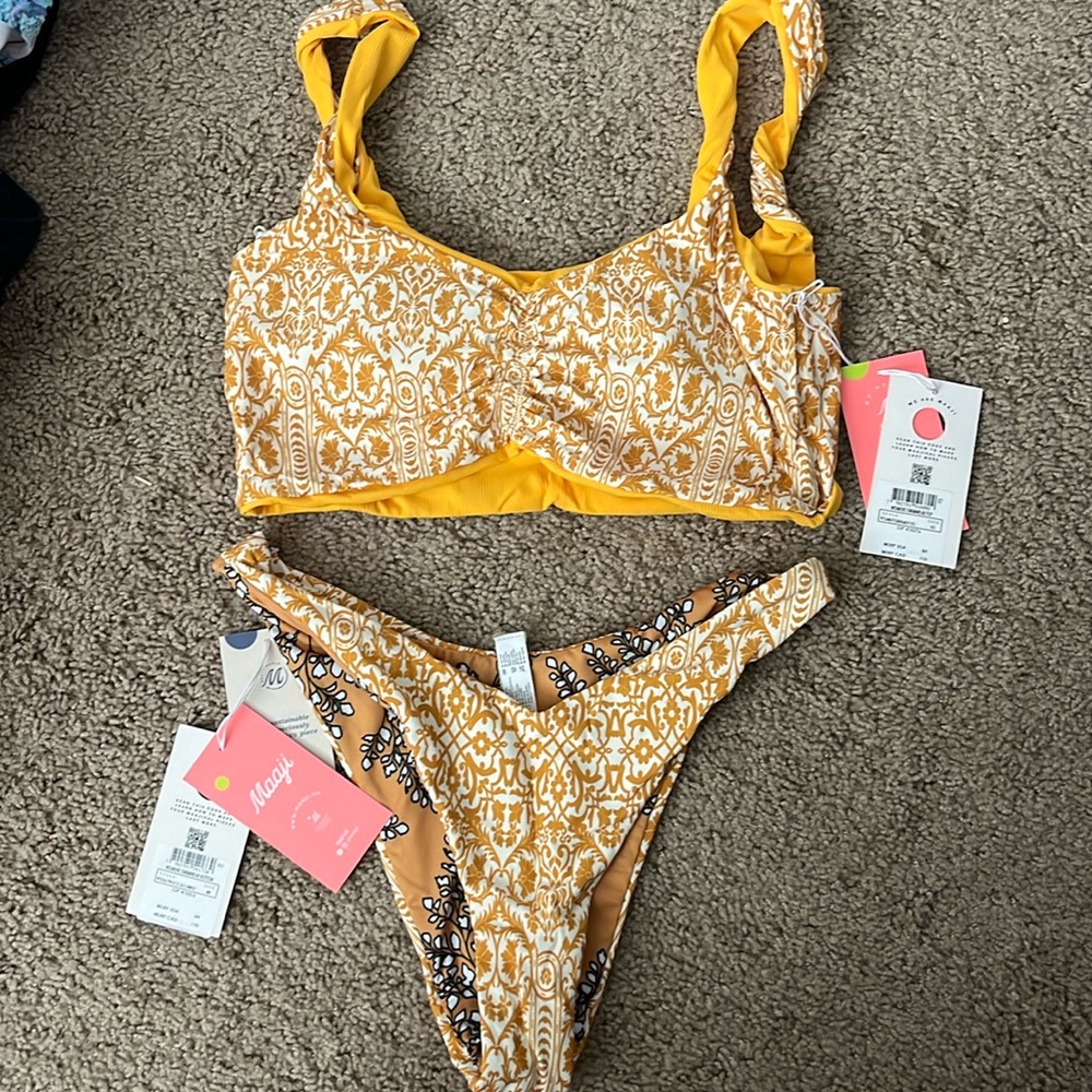 Maaji Gold Pattern Bikini, Reversible, NWT - Picture 2 of 9